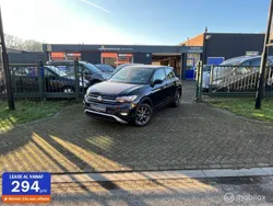 Zwart, metallic lak Gebruikt 2021 VW T-Cross Style SUV | € 21.999 (Eerlijke prijs)