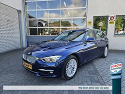 Blauw Gebruikt 2018 BMW 318 Luxury Line Stationwagen | € 20.950 (Duur)