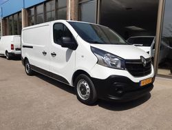 Wit Gebruikt 2021 Renault Trafic Van | € 14.950 (Goede deal)