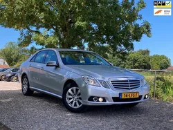 Grijs Gebruikt 2010 Mercedes E200 Business Sedan | € 8.450 (Eerlijke prijs)