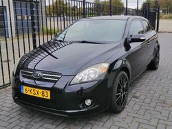 Zwart Gebruikt 2011 Kia Ceed Hatchback | € 3.699 (Super prijs)
