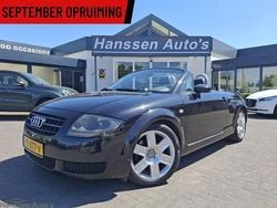 Zwart, metallic lak Gebruikt 2005 Audi TT Roadster S-Line Cabriolet | € 4.999 (Goede deal)
