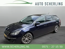 Blauw, metallic lak Gebruikt 2015 Peugeot 308 Stationwagen | € 4.650 (Goede deal)