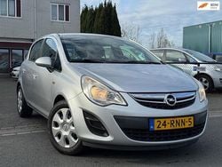 Grijs Gebruikt 2011 Opel Corsa Edition Hatchback | € 4.450 (Eerlijke prijs)