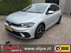 Grijs Gebruikt 2023 VW Polo Business Hatchback | € 19.475 (Eerlijke prijs)