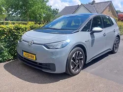 Grijs Gebruikt 2020 VW ID.3 Hatchback | € 12.950 (Eerlijke prijs)