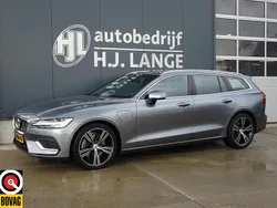 Grijs Gebruikt 2020 Volvo V60 Inscription Stationwagen | € 25.950 (Goede deal)