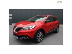 Rood Gebruikt 2017 Renault Kadjar Bose Edition SUV | € 11.950 (Goede deal)