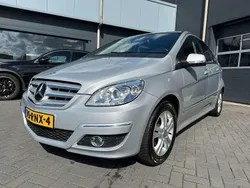 Grijs Gebruikt 2011 Mercedes B160 MPV | € 7.450 (Eerlijke prijs)