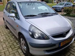 Zilver Gebruikt 2003 Honda Jazz LS Hatchback | € 700
