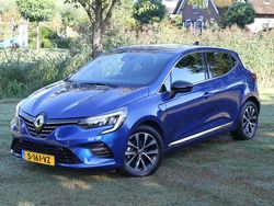 Blauw Gebruikt 2023 Renault Clio V Techno Hatchback | € 15.250 (Goede deal)