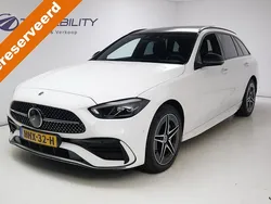 Wit Gebruikt 2022 Mercedes C300 AMG line Stationwagen | € 42.950 (Goede deal)