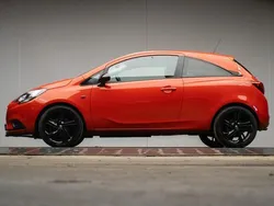 Rood Gebruikt 2016 Opel Corsa Color Edition Hatchback | € 5.945 (Eerlijke prijs)
