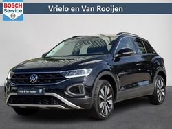 Zwart Gebruikt 2025 VW T-Roc Edition SUV | € 33.940 (Eerlijke prijs)