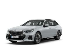 Grijs Nieuw 2024 BMW 530e Stationwagen | € 86.246