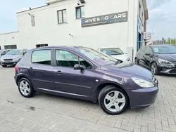 Paars Gebruikt 2002 Peugeot 307 Sedan | € 3.950