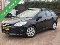Zwart Gebruikt 2012 Ford Focus Titanium Stationwagen | € 2.899 (Goede deal)