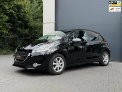 Zwart Gebruikt 2015 Peugeot 208 Style Hatchback | € 6.395 (Eerlijke prijs)