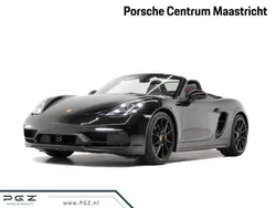Diepzwart metallic Gebruikt 2024 Porsche 718 Boxster GTS Cabriolet | € 164.750