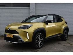 Goud Gebruikt 2023 Toyota Yaris Cross X-plore SUV | € 27.499 (Eerlijke prijs)