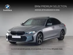 Grijs Gebruikt 2023 BMW 320e M Sport Sedan | € 39.850 (Eerlijke prijs)