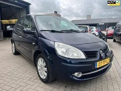 Blauw Gebruikt 2007 Renault Scénic II Komfort MPV | € 3.350 (Iets duurder)