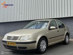 Beige Gebruikt 2002 VW Bora Sedan | € 1.750 (Eerlijke prijs)