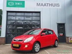 Rood Gebruikt 2011 Hyundai i20 Hatchback | € 2.499 (Eerlijke prijs)