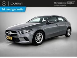 Grijs Gebruikt 2020 Mercedes A160 Business Hatchback | € 23.945 (Iets duurder)