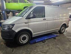 Grijs Gebruikt 2016 VW T6 Highline Van | € 12.950 (Goede deal)