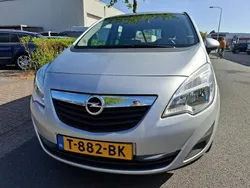 Grijs Gebruikt 2013 Opel Meriva Design Edition MPV | € 4.450 (Super prijs)