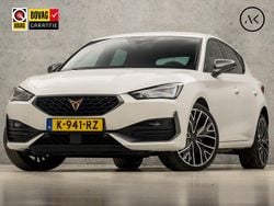 Wit Gebruikt 2021 Cupra Leon VZ Hatchback | € 19.945 (Eerlijke prijs)