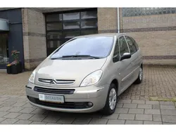 Beige Gebruikt 2006 Citroën Xsara MPV | € 3.450