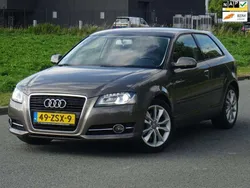 Grijs Gebruikt 2013 Audi A3 Ambition Hatchback | € 7.999 (Eerlijke prijs)