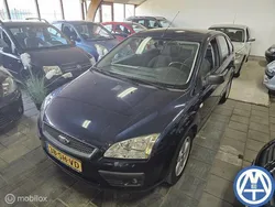 Blauw Gebruikt 2006 Ford Focus Trend Hatchback | € 3.850 (Iets duurder)