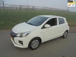 Wit Gebruikt 2022 Mitsubishi Space Star Hatchback | € 11.850 (Eerlijke prijs)