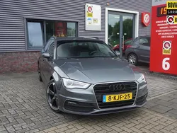 Grijs Gebruikt 2013 Audi A3 Sportback Ambition Hatchback | € 11.950 (Iets duurder)