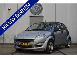 Grijs (metallic) Gebruikt 2006 Smart ForFour Pulse Hatchback | € 1.950 (Duur)