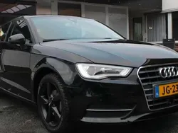 Zwart Gebruikt 2015 Audi A3 Stationwagen | € 13.000