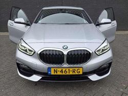 Zilver Gebruikt 2021 BMW 118 Hatchback | € 21.500 (Eerlijke prijs)