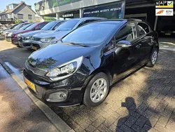 Zwart Gebruikt 2012 Kia Rio Plus Hatchback | € 5.450 (Eerlijke prijs)