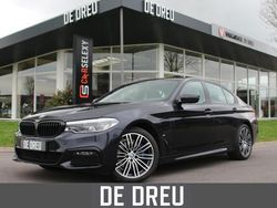 Zwart Gebruikt 2020 BMW 530e M Sport Sedan | € 33.995 (Eerlijke prijs)