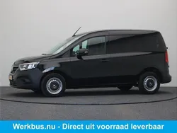 Zwart Gebruikt 2023 Renault Kangoo Komfort MPV | € 17.945 (Eerlijke prijs)