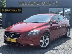 Rood Gebruikt 2013 Volvo V40 Kinetic Stationwagen | € 5.743 (Eerlijke prijs)