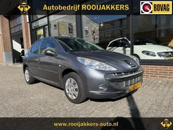 Grijs Gebruikt 2010 Peugeot 206+ Hatchback | € 4.950 (Eerlijke prijs)