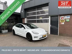 Wit Gebruikt 2020 Tesla Model 3 Standard Range Sedan | € 19.950 (Goede deal)