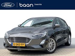 Grijs Gebruikt 2019 Ford Focus Titanium Hatchback | € 15.950 (Eerlijke prijs)