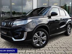 Zwart Gebruikt 2024 Suzuki Vitara Active SUV | € 23.750 (Super prijs)