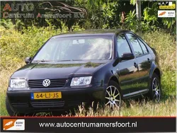 Zwart Gebruikt 2003 VW Bora Trendline Sedan | € 1.249 (Goede deal)