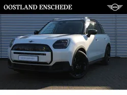 Nanuq white (licht wit metallic) Gebruikt 2025 Mini Countryman SUV | € 48.450